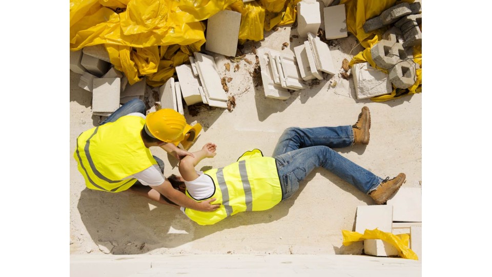 Roofer dies after fall from ladder