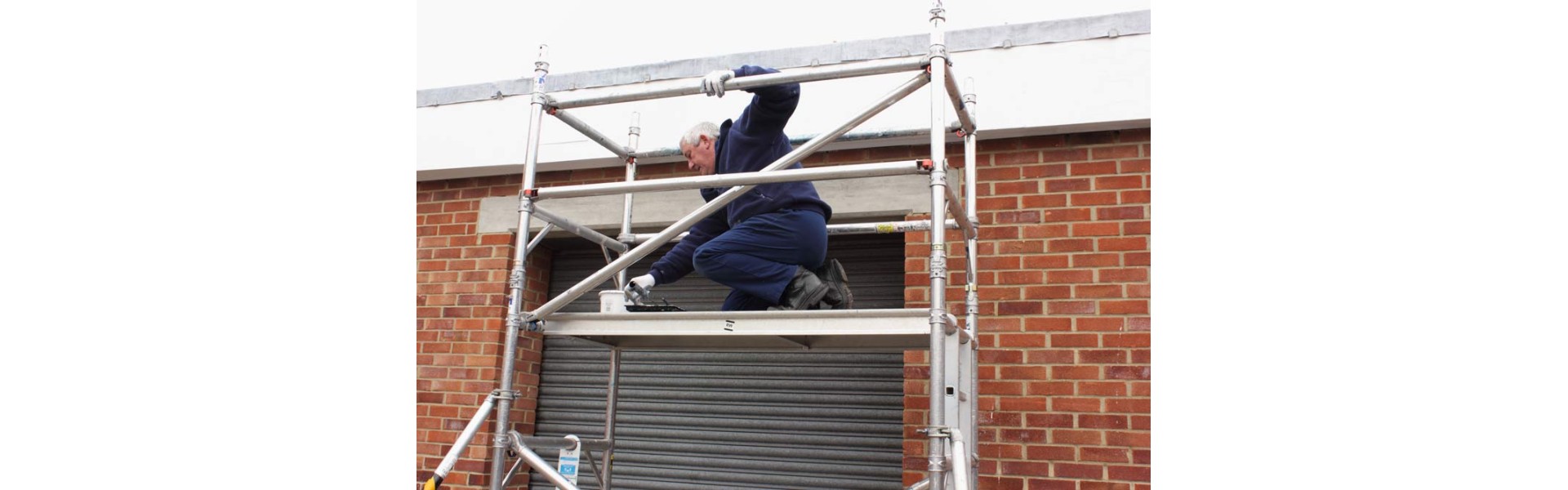 https://www.goodtogosafety.co.uk/image/cache/catalog/Blog/Scaffold-Tower-1-1920x600.jpg