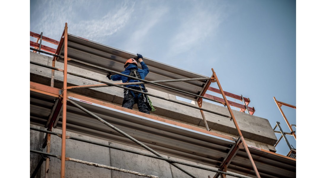 https://www.goodtogosafety.co.uk/image/cache/catalog/Blog/Scaffolding2-1100x600.jpg
