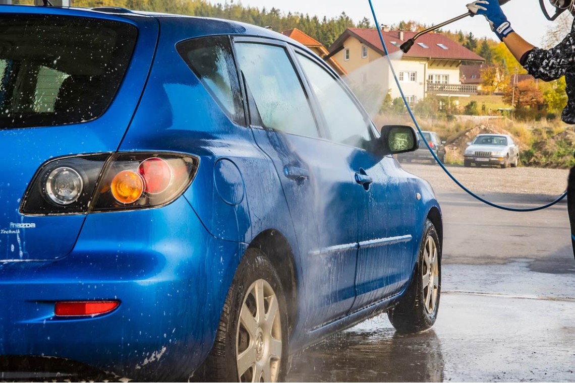 https://www.goodtogosafety.co.uk/image/cache/catalog/Blog/car-wash-1140x760.jpg